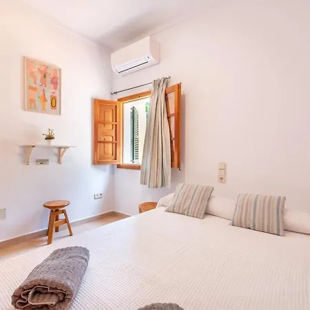 Holiday home Roseta Caimari